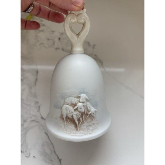 Vintage HOMCO Beautiful Nativity Bell 3D Christmas Decor 6" Tall Taiwan Holiday - Picture 3 of 5